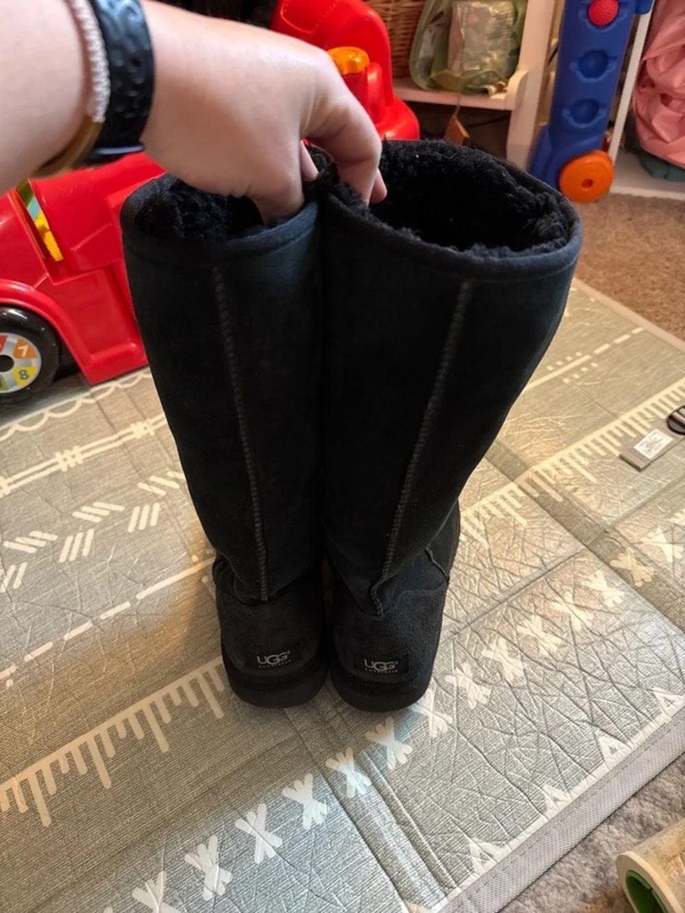 UGG Women Classic Tall Black Suede Boots